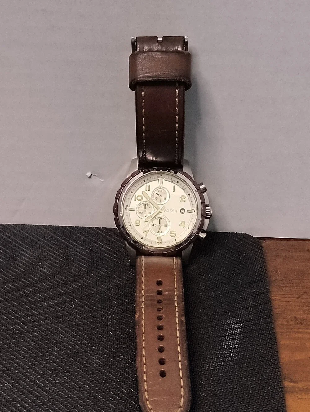 Fossil Chronograph Watch with Cream Dial and Brown Leather Strap FS5453